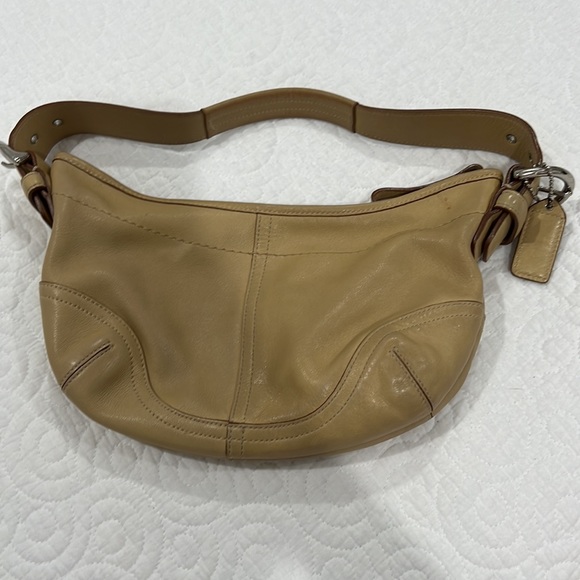 Coach purse - Picture 3 of 7